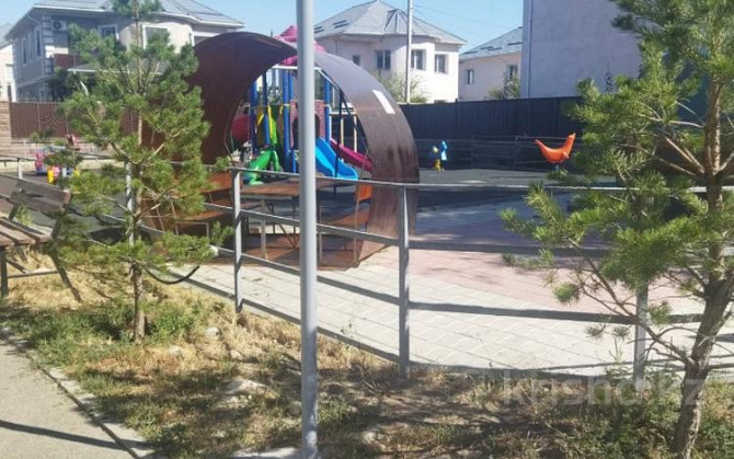 3-комнатный дом помесячно, 140 м², 2 сот., Жунисова 135/23 Алматы - изображение 4