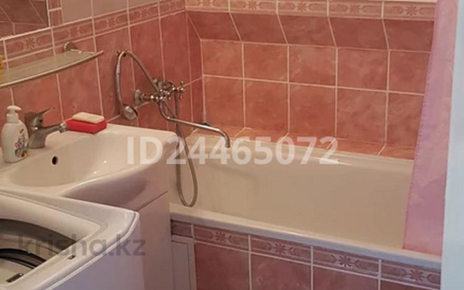 1-комнатная квартира, 35 м², 5/9 этаж посуточно, 4-й микрорайон 10  - изображение 3