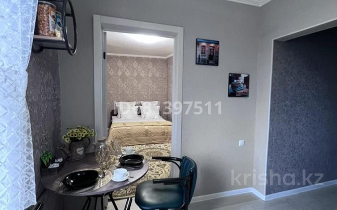 2-комнатная квартира, 41 м², 4/4 этаж посуточно, Желтоксан 71 — Толеби-Желтоксан Taraz - photo 7
