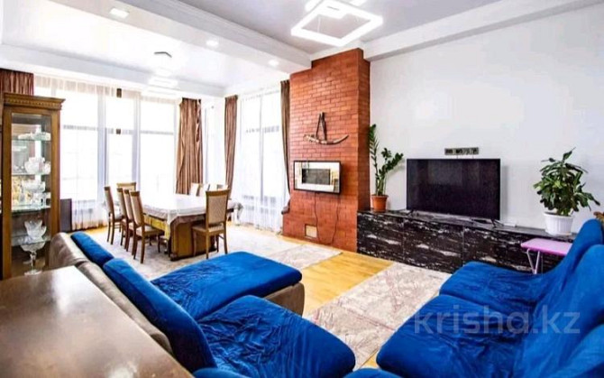 5-комнатный дом помесячно, 299 м², 6 сот., мкр Ерменсай Алматы - изображение 2