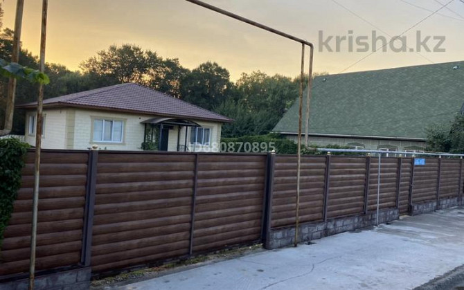 4-комнатный дом помесячно, 130 м², 6 сот., Орджоникидзе 28 — Нарынкольская Алматы - изображение 2