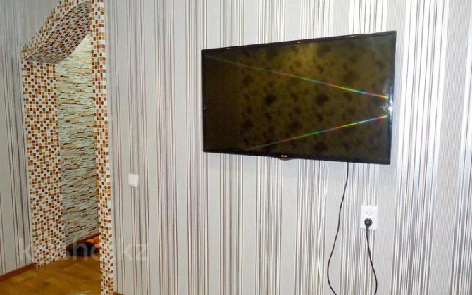 1-комнатная квартира, 40 м², 2/5 этаж посуточно, проспект Ауэзова 30 Semey - photo 3