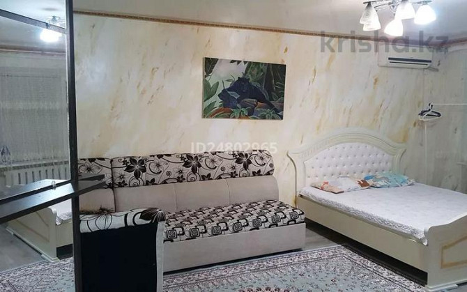 1-комнатная квартира, 35 м², 2/5 этаж посуточно, Пр. Абая 50 — ул. Панфилова Кызылорда - изображение 3