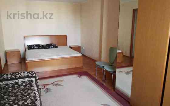 2-комнатная квартира, 65 м², 3/9 этаж посуточно, мкр 12 58 Актобе