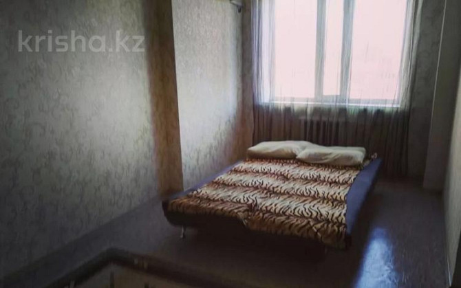 2-комнатная квартира, 65 м², 3/9 этаж посуточно, мкр 12 58 Актобе - изображение 6