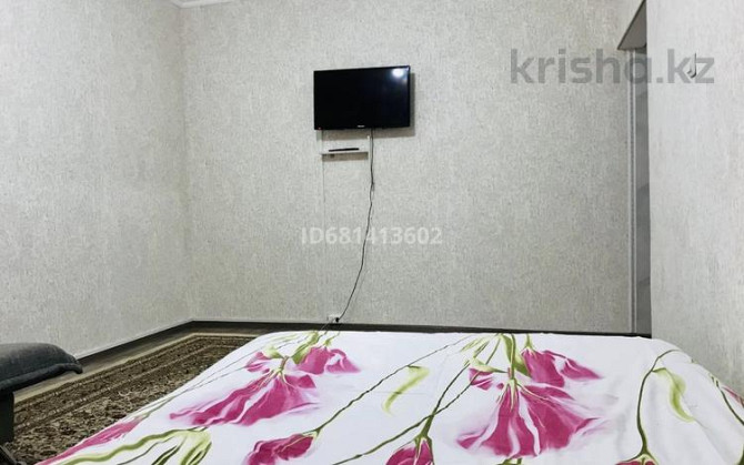 1-комнатная квартира, 45 м², 1/5 этаж посуточно, 10 микрорайон Тараз - изображение 3