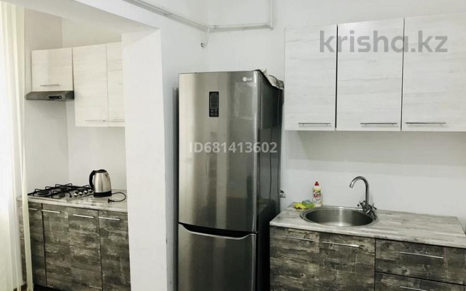 1-комнатная квартира, 45 м², 1/5 этаж посуточно, 10 микрорайон Тараз - изображение 6