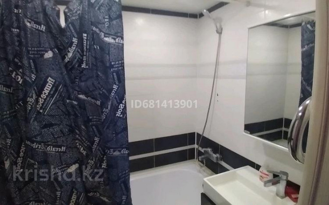 2-комнатная квартира, 61 м², 2/9 этаж посуточно, мкр 11 21 — Напротив керуен сити Aqtobe - photo 1