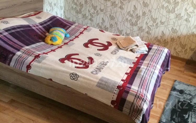 1-комнатная квартира, 40 м², 2/5 этаж посуточно, 343 квартал мкр Semey - photo 2