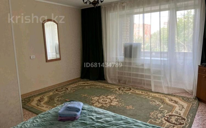1-комнатная квартира, 40 м², 3/5 этаж посуточно, Иртышская 11 — Океан, площадь Ауэзова Semey - photo 1