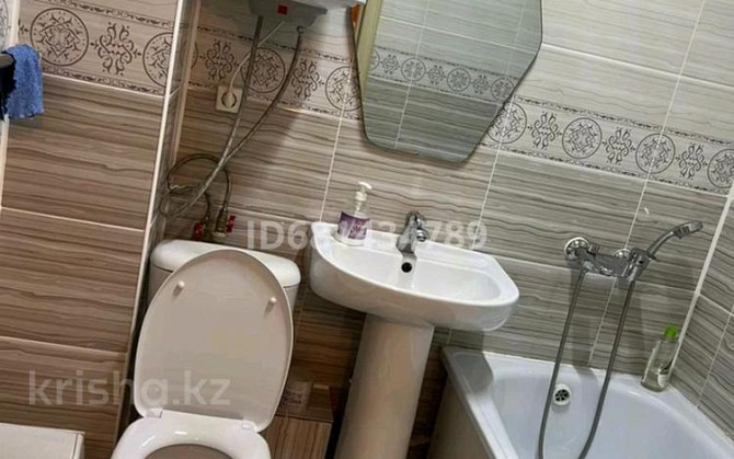 1-комнатная квартира, 40 м², 3/5 этаж посуточно, Иртышская 11 — Океан, площадь Ауэзова Semey - photo 5