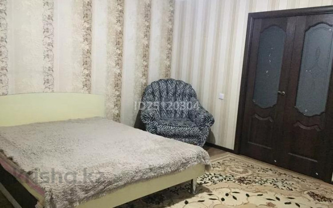 1-комнатная квартира, 45 м², 2/5 этаж посуточно, Победы 18 — проспект Ауэзова Semey - photo 1