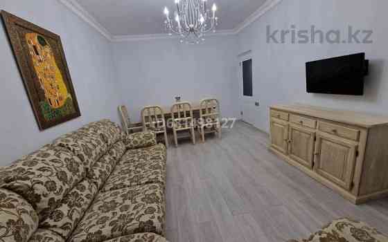 2-комнатная квартира, 70 м², 1/5 этаж посуточно, мкр Сары Арка 30 Атырау