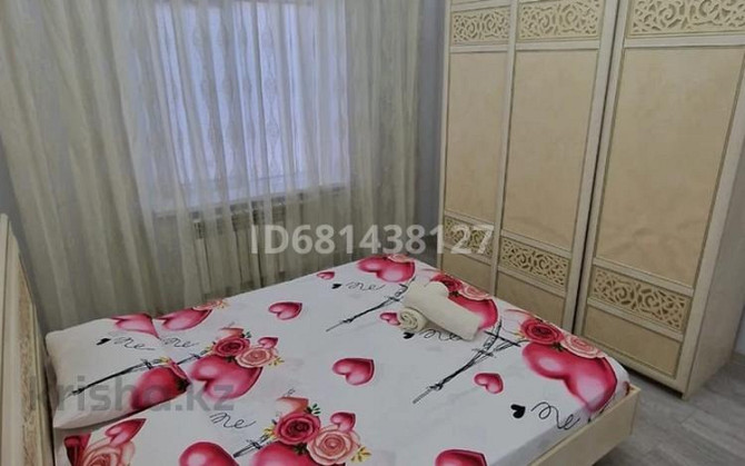 2-комнатная квартира, 70 м², 1/5 этаж посуточно, мкр Сары Арка 30 Атырау - изображение 3