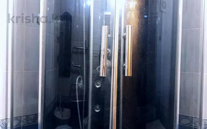 3-комнатная квартира, 80 м², 1/5 этаж посуточно, улица Бейбитшилик 8 а — Республики Шымкент - изображение 3