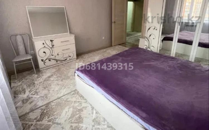 3-комнатная квартира, 70 м², 1 этаж посуточно, 9-ая улица 28/7 Turkestan - photo 1