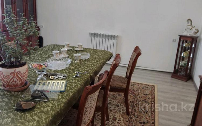 4-комнатный дом помесячно, 200 м², 10 сот., Матена Рахимбекова 105 Караганда - изображение 8