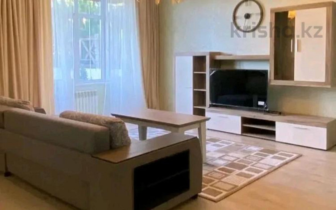 5-комнатный дом помесячно, 200 м², 5 сот., мкр Каменское плато, Жантобе Almaty - photo 1