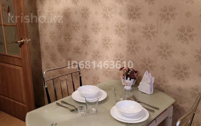 3-комнатная квартира, 60 м², 2/9 этаж посуточно, 72 квартал Мамай Батыра 92 Семей - изображение 6