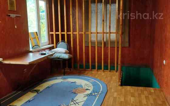 3-комнатный дом помесячно, 70 м², Львова — Нарынкольская улица Алматы