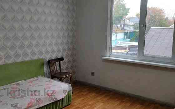3-комнатный дом помесячно, 70 м², Львова — Нарынкольская улица Алматы