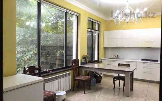 7-комнатный дом помесячно, 250 м², 12 сот., Ханов Керея и Жанибека 38 — Кок-Тобе Алматы