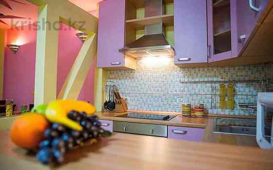 3-комнатная квартира, 80 м², 10/14 этаж посуточно, Хусаинова 225 Алматы