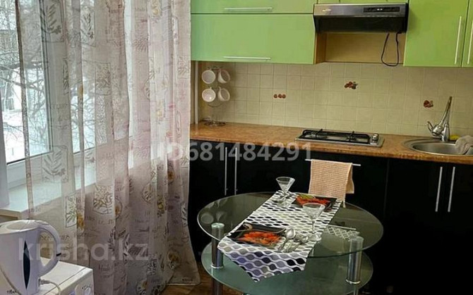 2-комнатная квартира, 44 м², 2/5 этаж посуточно, Майкудук 40 Karagandy - photo 2