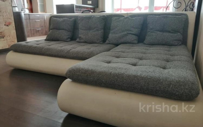 1-комнатная квартира, 38 м², 3/5 этаж посуточно, Байтурсынова 45 Kostanay - photo 2