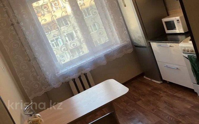 1-комнатная квартира, 41 м², 7/10 этаж посуточно, Валиханова 129 — Панфилова Семей - изображение 6