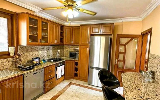 5-комнатный дом помесячно, 350 м², 2 сот., Кестель 77  - photo 7