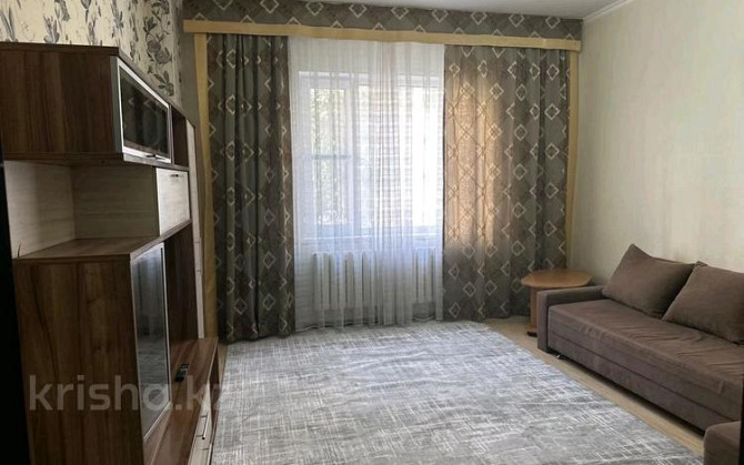 4-комнатная квартира, 110 м², 1/15 этаж посуточно, Сауран 3/1 — Сыганак Astana - photo 1