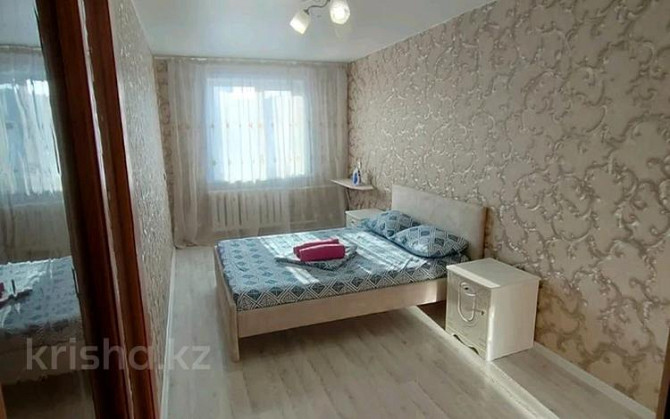 2-комнатная квартира, 48 м², 5/5 этаж посуточно, Айманова 50 Павлодар - изображение 2