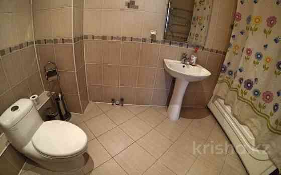 3-комнатная квартира, 120 м², 5/9 этаж посуточно, Жамбыла 211/71 — Гагарина Алматы