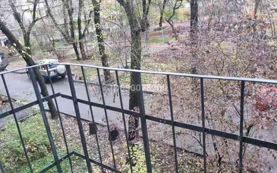 1-комнатная квартира, 33 м², 2/4 этаж помесячно, мкр №10 12 - Шаляпина берегового Алматы