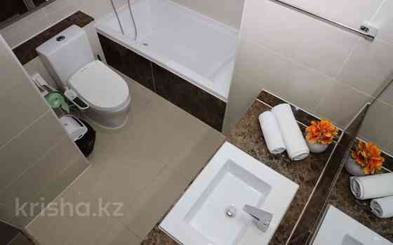 3-комнатная квартира, 105 м², 28/28 этаж посуточно, Кошкарбаева 10/1 — Тауельсиздик Astana