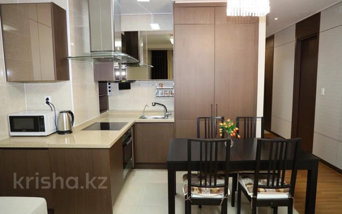 3-комнатная квартира, 105 м², 28/28 этаж посуточно, Кошкарбаева 10/1 — Тауельсиздик Astana - photo 4