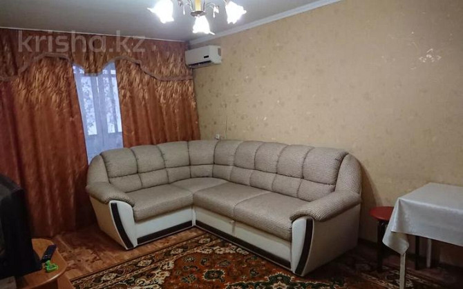 1-комнатная квартира, 50 м², 1/5 этаж посуточно, Новый город, Молдагулова 13Б 78 Актобе - изображение 2