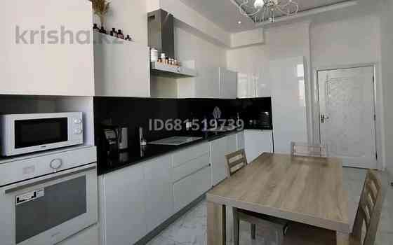 1-комнатная квартира, 38 м², 1/7 этаж посуточно, 11-ая улица 14/4 — Жаңа қала стадион Туркестан