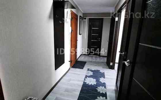 2-комнатная квартира, 60 м², 5/9 этаж посуточно, Шакарима 14 — Дулатова Семей