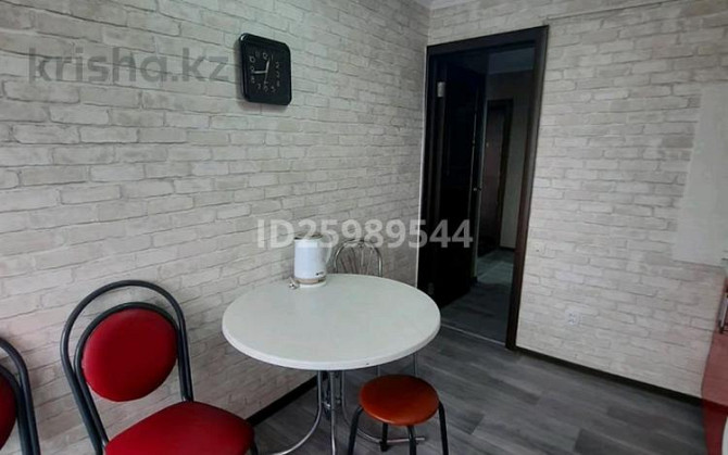2-комнатная квартира, 60 м², 5/9 этаж посуточно, Шакарима 14 — Дулатова Semey - photo 6