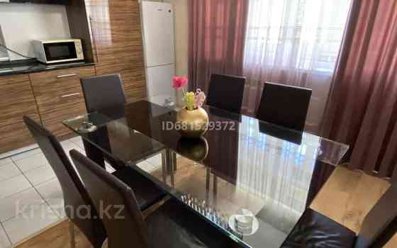 1-комнатная квартира, 74 м², 10/10 этаж посуточно, Кунаева — Дефиле Шымкент