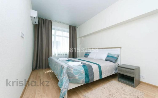 1-комнатная квартира, 30 м², 3/5 этаж посуточно, ул. байзак батыра — Желтоксан Тараз - изображение 1