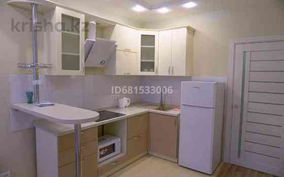 1-комнатная квартира, 32 м², 3/5 этаж посуточно, Мкр Акбулак — Толе би Тараз