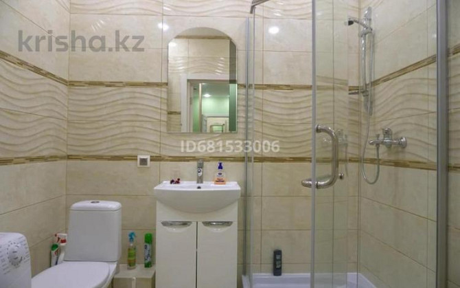 1-комнатная квартира, 32 м², 3/5 этаж посуточно, Мкр Акбулак — Толе би Тараз - изображение 3