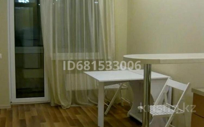 1-комнатная квартира, 32 м², 3/5 этаж посуточно, Мкр Акбулак — Толе би Тараз - изображение 5