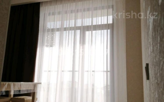 1-комнатная квартира, 50 м², 4/9 этаж посуточно, 4А мкр, 4а мкрн 60 — Ресторан Карвон Aqtau - photo 4