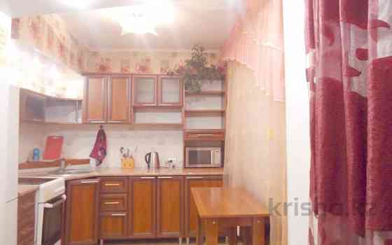 2-комнатная квартира, 70 м² посуточно, проспект Ауэзова 37 — Байтурсынова Семей