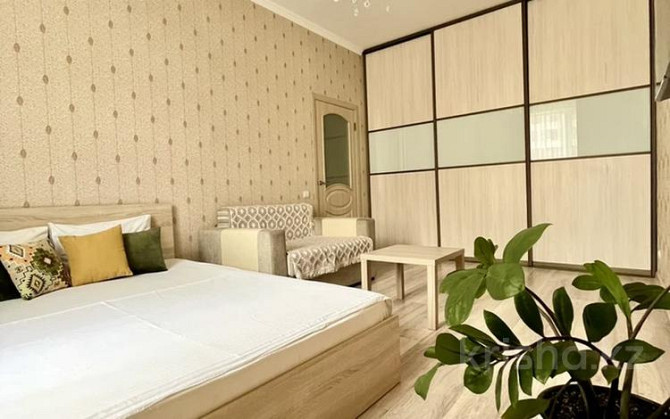 1-комнатная квартира, 45 м², 3/6 этаж посуточно, Кабанбай батыра 58Б Astana - photo 5