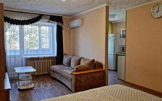 1-комнатная квартира, 32 м², 3/5 этаж посуточно, Потанина 19 Усть-Каменогорск